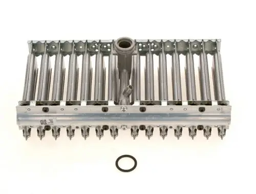 BOSCH Brenner mit mehreren Düsen in einer Reihe, aus Metall gefertigt, mit einer Anschlussöffnung auf der Oberseite und einer Dichtung im Vordergrund.